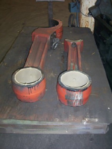 Conncecting rods for natural gas compressor engine - repaired ID bores
